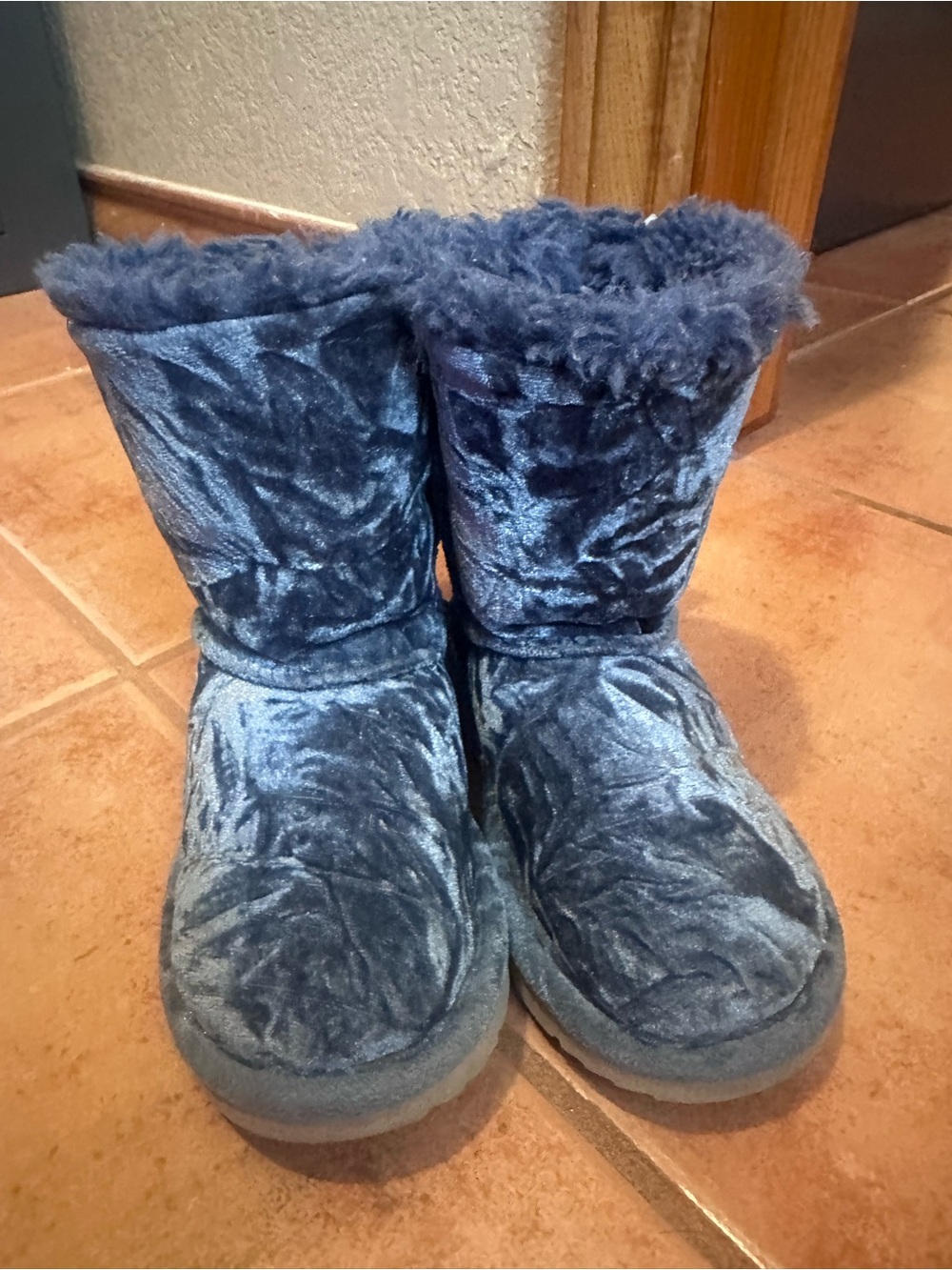 UGG Kids Blue Velvet Shearling Boots